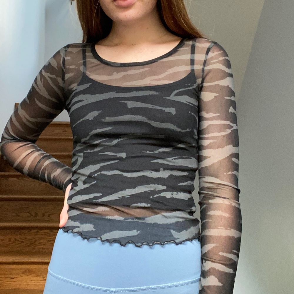 Mesh top with black undershirt attached